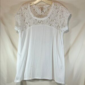 DKNY White Lace Yoke Short Sleeve Blouse